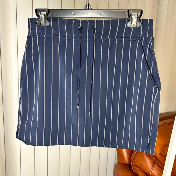 Athleta Pants - Athleta Pinstripe Skort - Size 2, New Whithout Tags